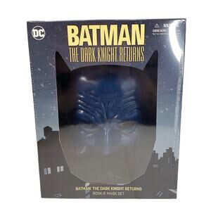 Batman The Dark Knight Returns Frank Miller Book & Mask Set NOS